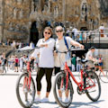 Gaudí Bike Tour & Sagrada Família : SAVE 10% WITH DISCOUNT CODE: DEST