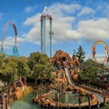 Knott's Berry Farm : INCLUDED IN GO CITY PASS!