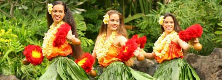 Save 10% with advance Online Booking with Polynesian Cultural Center