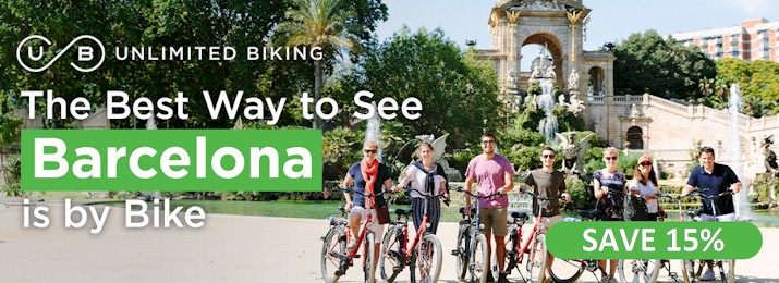 Biking through Barcelona for a unique and immersive sightseeing experience.